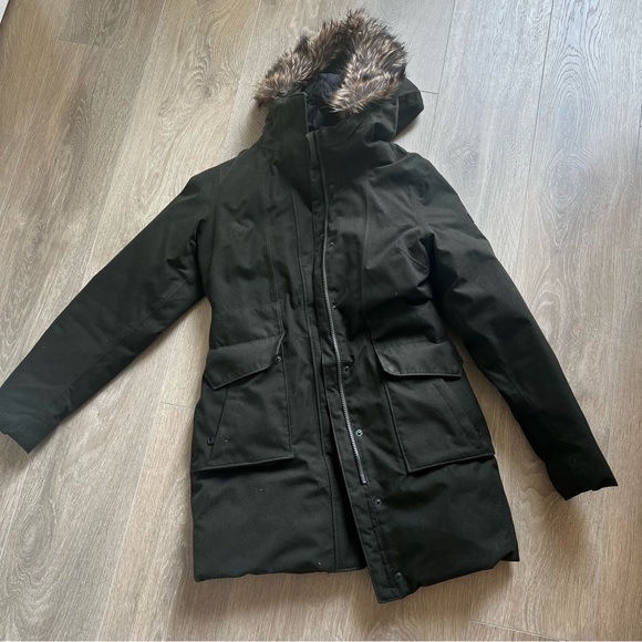 North Face Parka - Picture 2 of 3